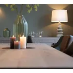 Detached villa in the Oosterschelde National Park